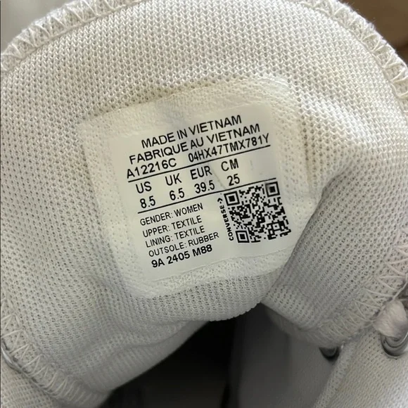 Converse White and Purple High-Top Platform Sneakers - Picture 7 of 7